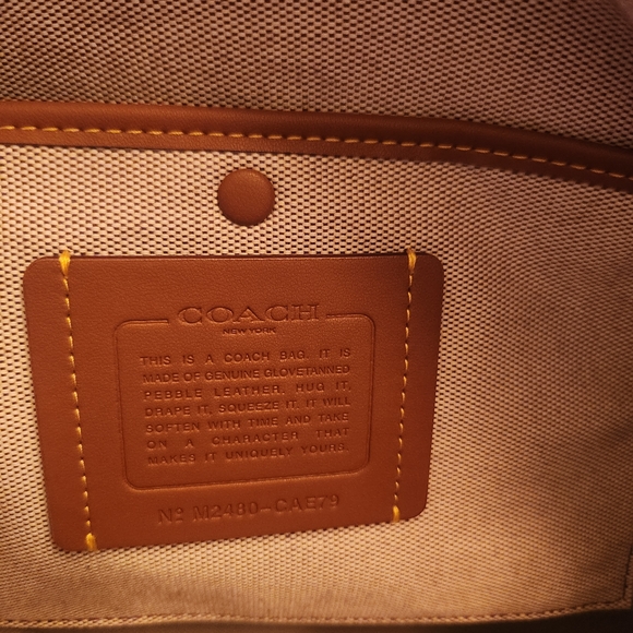 Coach Rouge 39 In Maple - Picture 5 of 9